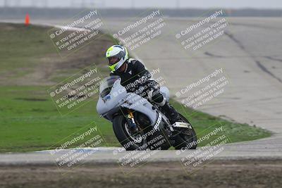 media/Nov-29-2025-TrackDaz (Sat) [[10ae2d9bce]]/B Group/Session 3 (Outside Grapevine)/